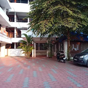 Peacock Hotel